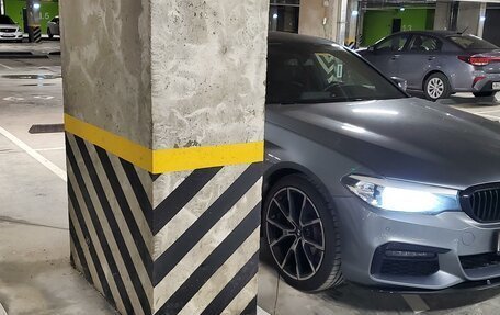 BMW 5 серия, 2018 год, 3 800 000 рублей, 9 фотография