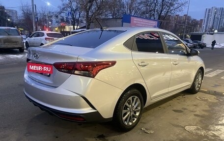 Hyundai Solaris II рестайлинг, 2022 год, 2 099 990 рублей, 6 фотография