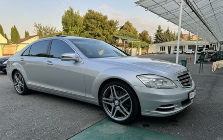 Mercedes-Benz S-Класс, 2010 год, 2 200 000 рублей, 4 фотография