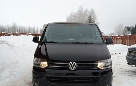 Volkswagen Caravelle T5, 2010 год, 1 450 000 рублей, 2 фотография