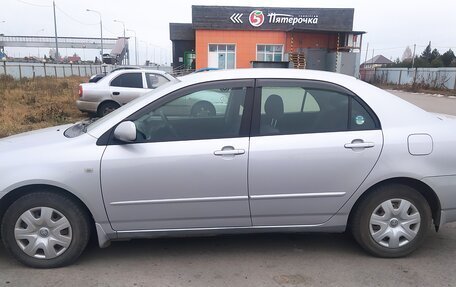 Toyota Corolla, 2005 год, 750 000 рублей, 9 фотография