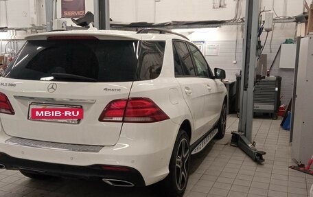 Mercedes-Benz GLE, 2017 год, 4 750 000 рублей, 4 фотография