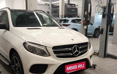 Mercedes-Benz GLE, 2017 год, 4 750 000 рублей, 2 фотография