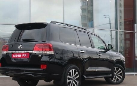 Toyota Land Cruiser 200, 2015 год, 6 151 000 рублей, 2 фотография