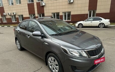 KIA Rio III рестайлинг, 2014 год, 850 000 рублей, 3 фотография