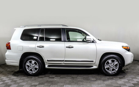 Toyota Land Cruiser 200, 2015 год, 4 149 000 рублей, 4 фотография