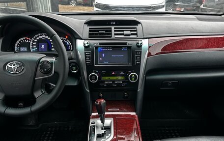 Toyota Camry, 2013 год, 1 800 000 рублей, 18 фотография