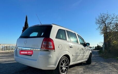 Opel Zafira B, 2012 год, 1 175 000 рублей, 12 фотография