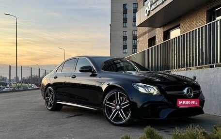 Mercedes-Benz E-Класс AMG, 2018 год, 8 000 000 рублей, 10 фотография