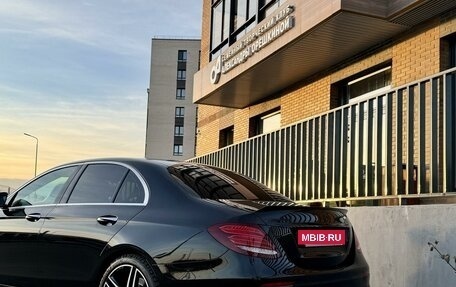 Mercedes-Benz E-Класс AMG, 2018 год, 8 000 000 рублей, 26 фотография