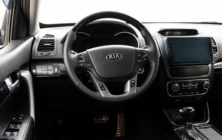 KIA Sorento II рестайлинг, 2015 год, 1 898 000 рублей, 15 фотография