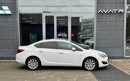 Opel Astra J, 2013 год, 910 000 рублей, 7 фотография