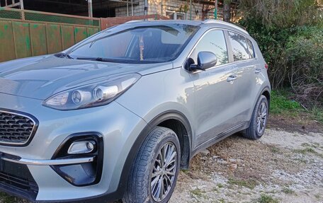 KIA Sportage IV рестайлинг, 2018 год, 2 100 000 рублей, 1 фотография