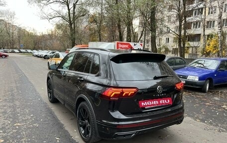 Volkswagen Tiguan II, 2021 год, 4 880 000 рублей, 3 фотография