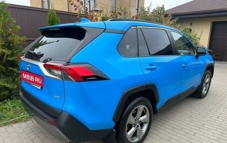 Toyota RAV4, 2020 год, 3 480 000 рублей, 6 фотография