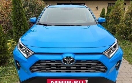 Toyota RAV4, 2020 год, 3 480 000 рублей, 7 фотография