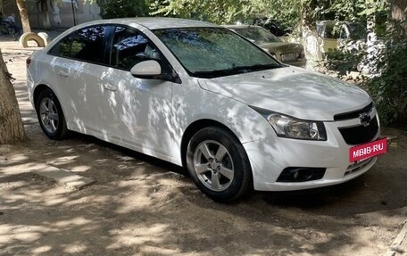 Chevrolet Cruze II, 2012 год, 825 000 рублей, 5 фотография