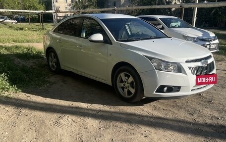 Chevrolet Cruze II, 2012 год, 825 000 рублей, 7 фотография