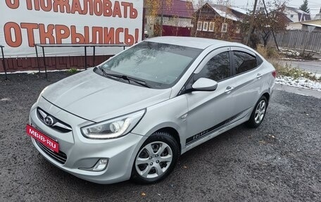 Hyundai Solaris II рестайлинг, 2013 год, 990 000 рублей, 10 фотография