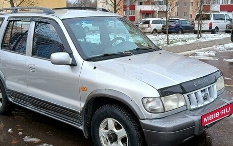 KIA Sportage IV рестайлинг, 2003 год, 320 000 рублей, 2 фотография