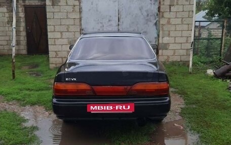 Toyota Vista, 1993 год, 240 000 рублей, 2 фотография