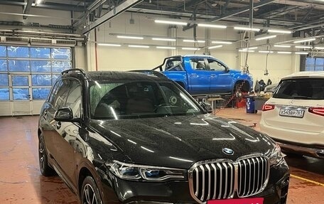 BMW X7, 2020 год, 9 000 000 рублей, 2 фотография