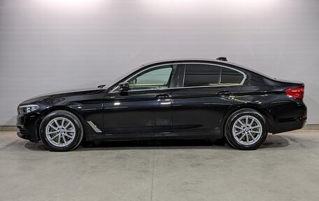 BMW 5 серия, 2019 год, 3 690 000 рублей, 8 фотография