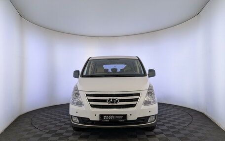 Hyundai H-1 II рестайлинг, 2016 год, 2 950 000 рублей, 2 фотография