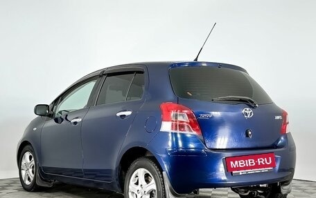 Toyota Yaris III рестайлинг, 2010 год, 649 000 рублей, 7 фотография