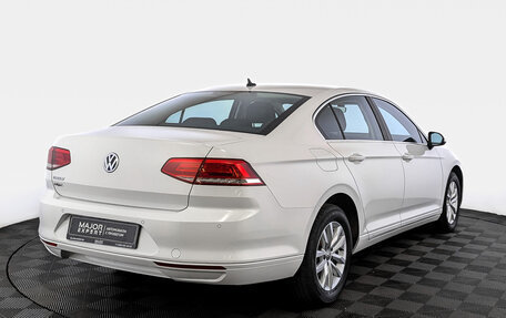 Volkswagen Passat B8 рестайлинг, 2019 год, 2 750 000 рублей, 5 фотография