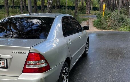 Toyota Corolla, 2005 год, 575 000 рублей, 4 фотография