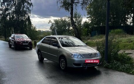 Toyota Corolla, 2005 год, 575 000 рублей, 10 фотография