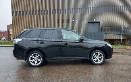 Mitsubishi Outlander III рестайлинг 3, 2012 год, 1 340 000 рублей, 3 фотография