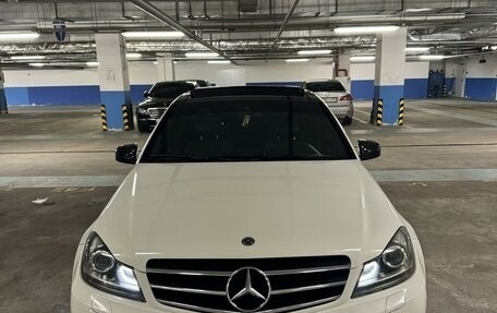 Mercedes-Benz C-Класс, 2012 год, 1 600 000 рублей, 2 фотография