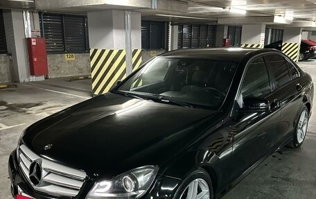 Mercedes-Benz C-Класс, 2012 год, 2 200 000 рублей, 13 фотография