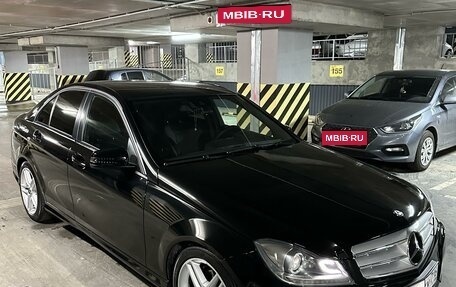 Mercedes-Benz C-Класс, 2012 год, 2 200 000 рублей, 14 фотография