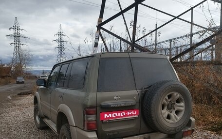 Nissan Patrol, 1998 год, 1 300 000 рублей, 6 фотография