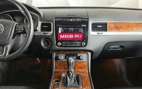 Volkswagen Touareg III, 2012 год, 2 155 000 рублей, 12 фотография