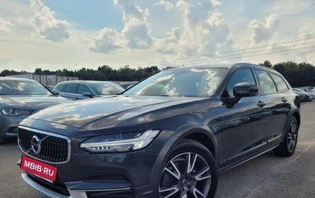 Volvo V90 Cross Country I рестайлинг, 2020 год, 4 270 411 рублей, 1 фотография