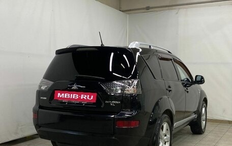 Mitsubishi Outlander III рестайлинг 3, 2007 год, 1 250 000 рублей, 8 фотография