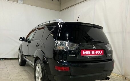 Mitsubishi Outlander III рестайлинг 3, 2007 год, 1 250 000 рублей, 6 фотография