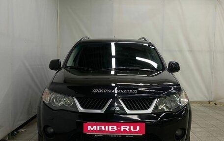 Mitsubishi Outlander III рестайлинг 3, 2007 год, 1 250 000 рублей, 2 фотография