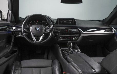 BMW 5 серия, 2017 год, 3 320 000 рублей, 6 фотография