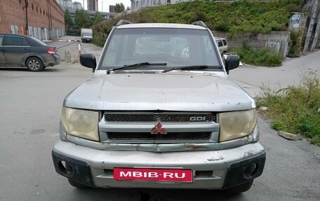 Mitsubishi Pajero iO, 1999 год, 290 000 рублей, 2 фотография