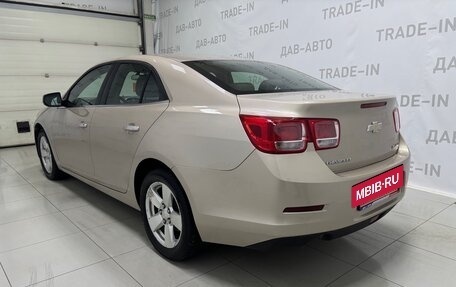 Chevrolet Malibu VIII, 2012 год, 1 099 000 рублей, 6 фотография