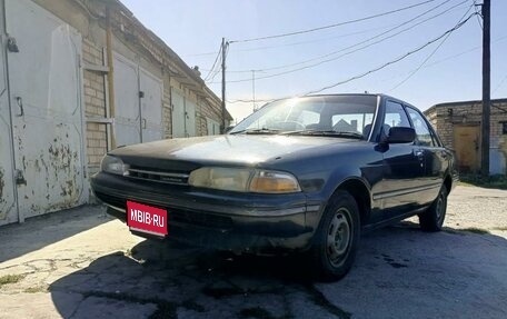 Toyota Carina, 1989 год, 125 000 рублей, 1 фотография