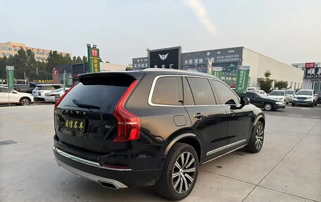 Volvo XC90 II рестайлинг, 2021 год, 4 920 000 рублей, 9 фотография