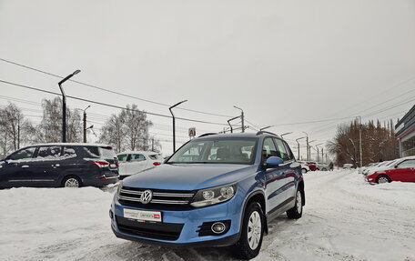 Volkswagen Tiguan I, 2011 год, 1 215 000 рублей, 3 фотография