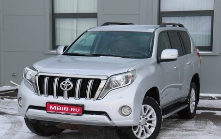 Toyota Land Cruiser Prado 150 рестайлинг 2, 2014 год, 3 399 000 рублей, 1 фотография