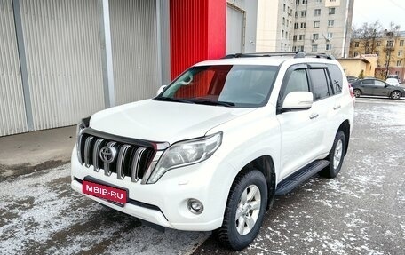 Toyota Land Cruiser Prado 150 рестайлинг 2, 2013 год, 3 650 000 рублей, 1 фотография